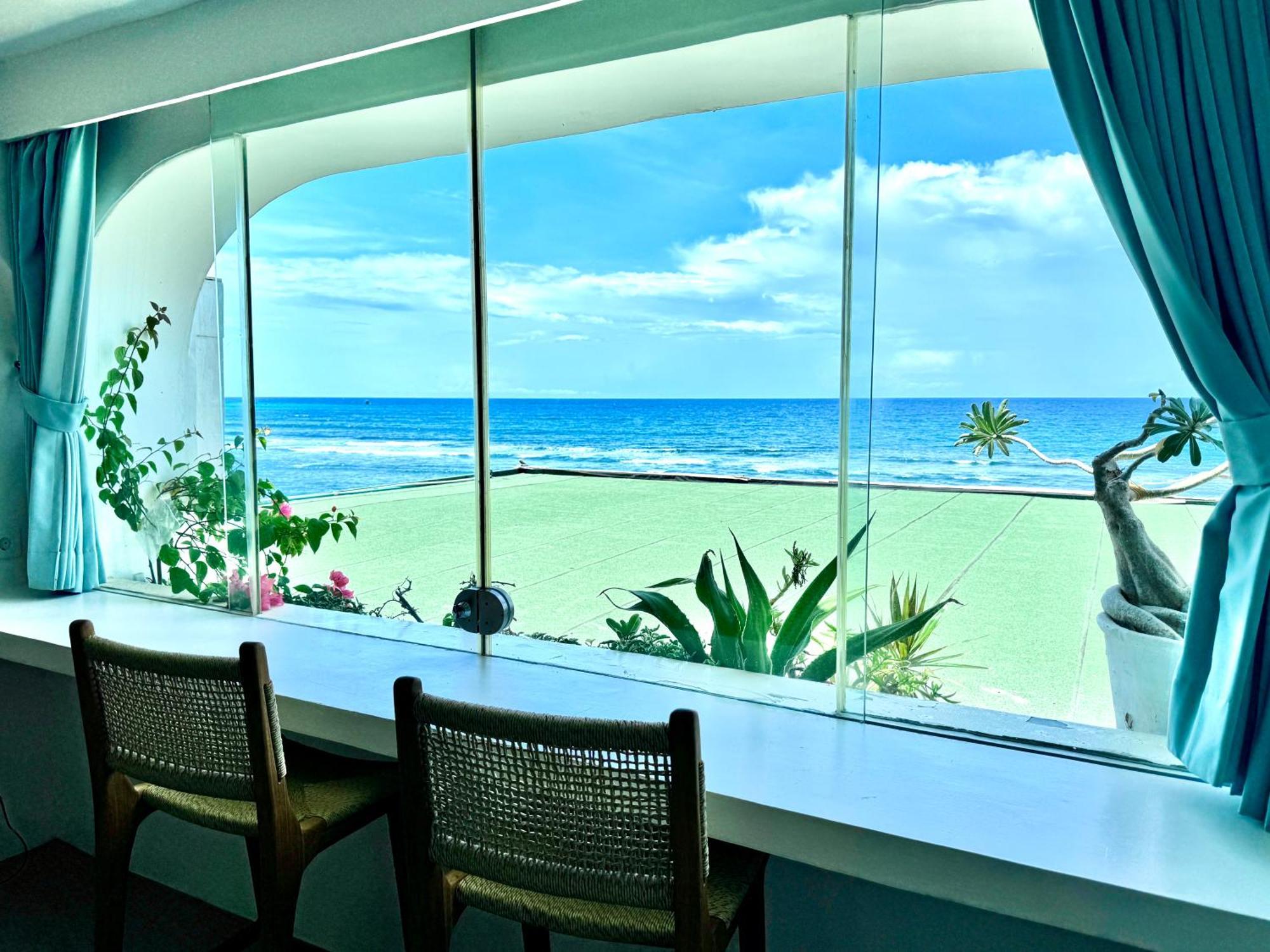 Bale Bingin Beachfront Stay Uluwatu Pokoj fotografie